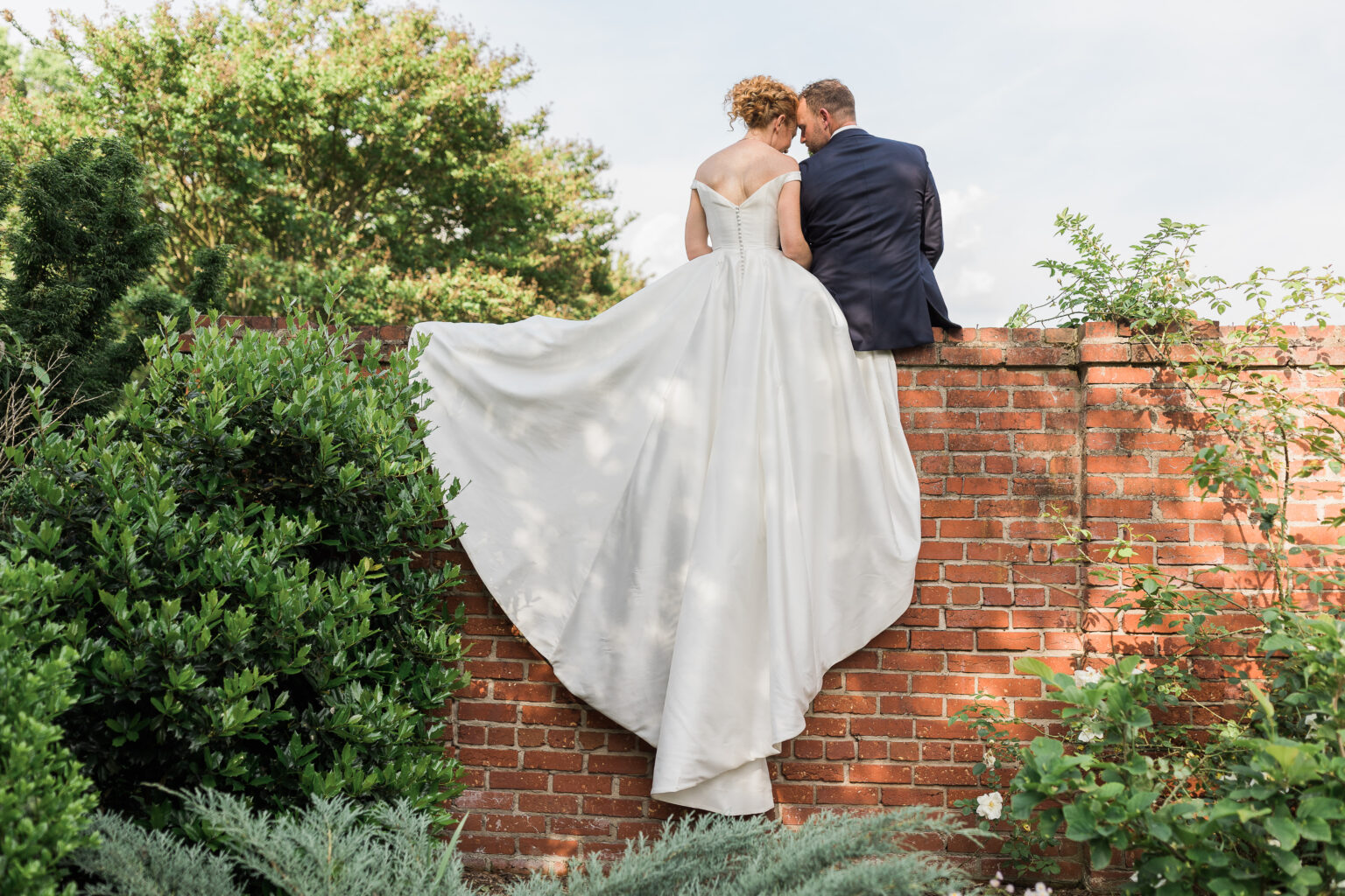 Every location at River Farm offers a picturesque backdrop for a wedding moment, with its lush gardens, sweeping views of the Potomac River, and historic manor house providing endless opportunities for capturing unforgettable memories.