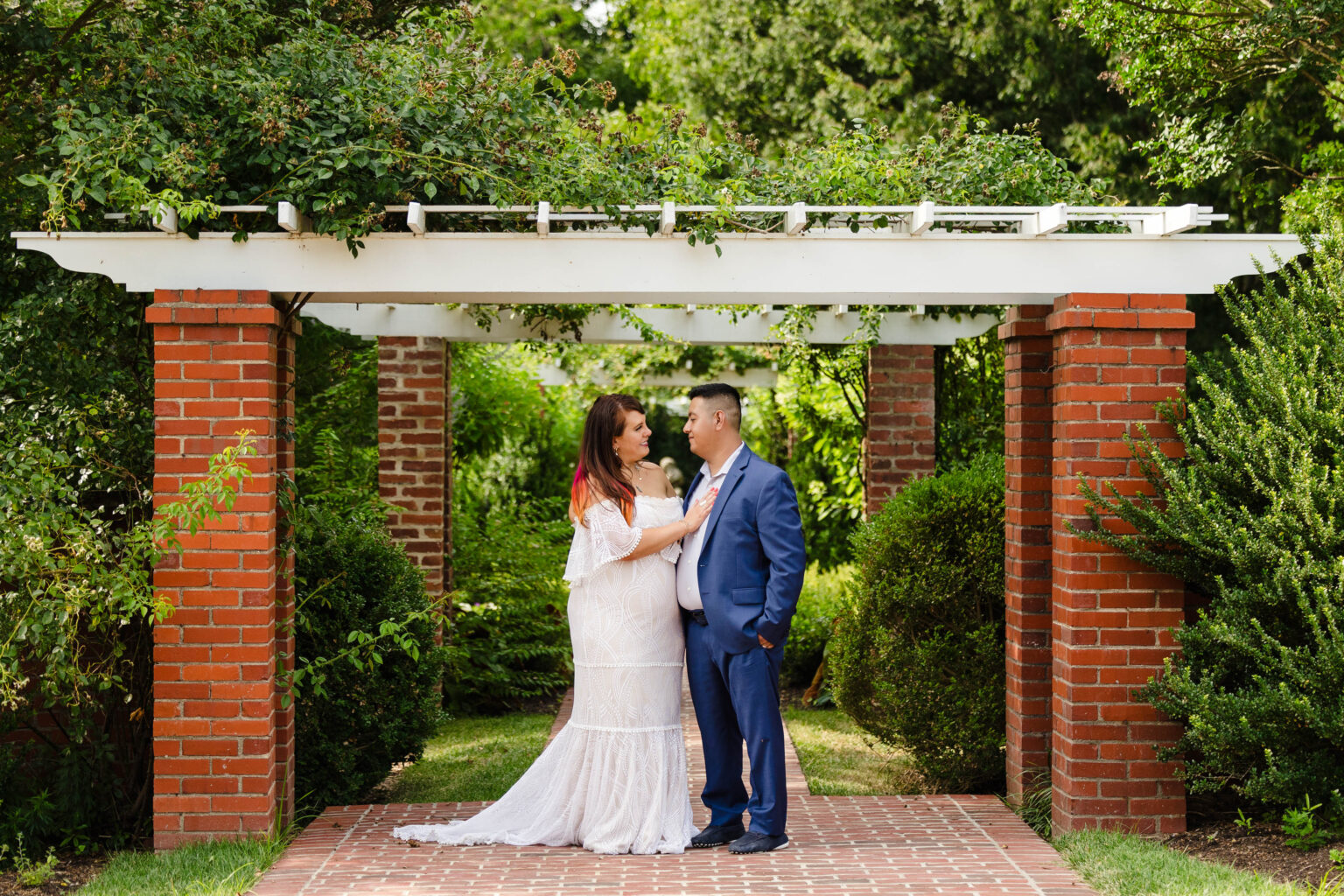 Every location at River Farm offers a picturesque backdrop for a wedding moment, with its lush gardens, sweeping views of the Potomac River, and historic manor house providing endless opportunities for capturing unforgettable memories.