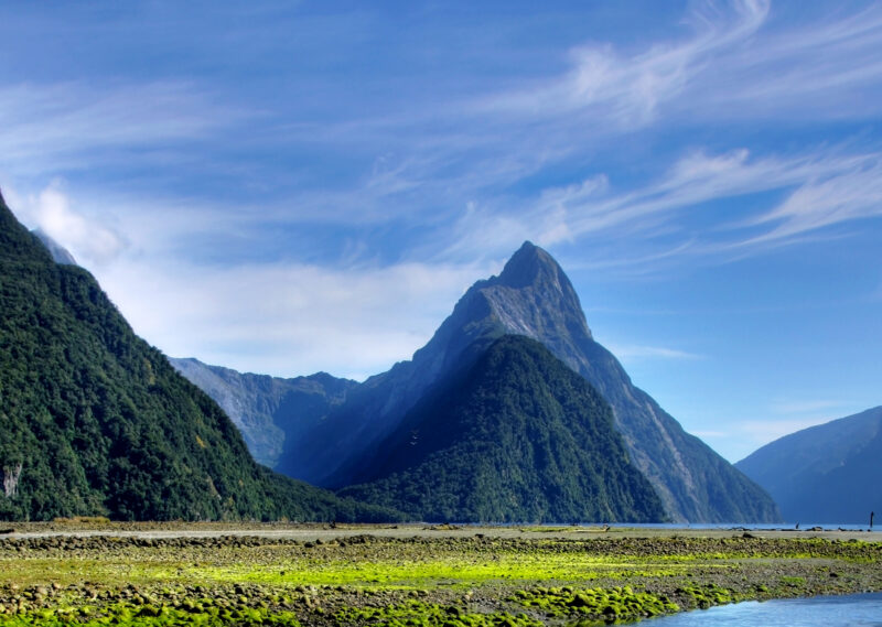 New Zealand Fiordland at the Milford Sound dreamstime_xxl_11033735 © Wendis